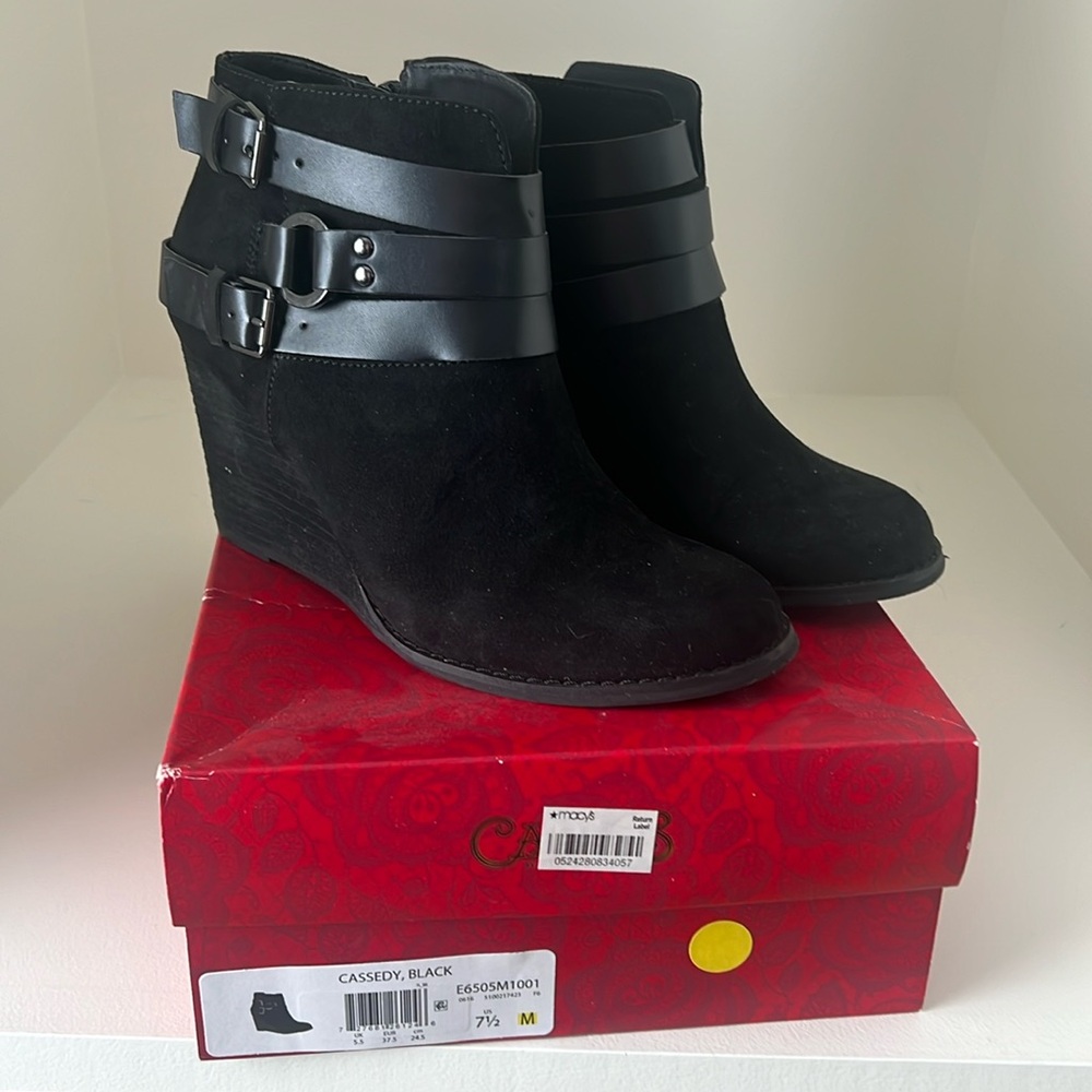 Carlos Santana black platform booties